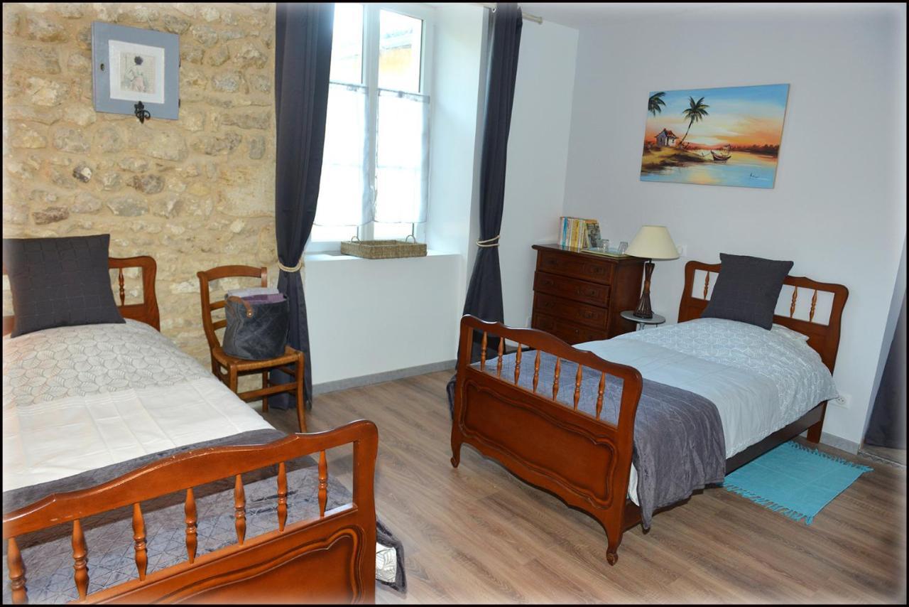 Jardin D'Arcy - Chambres D'Hotes Avec Piscine Et Spa Bois Esterno foto