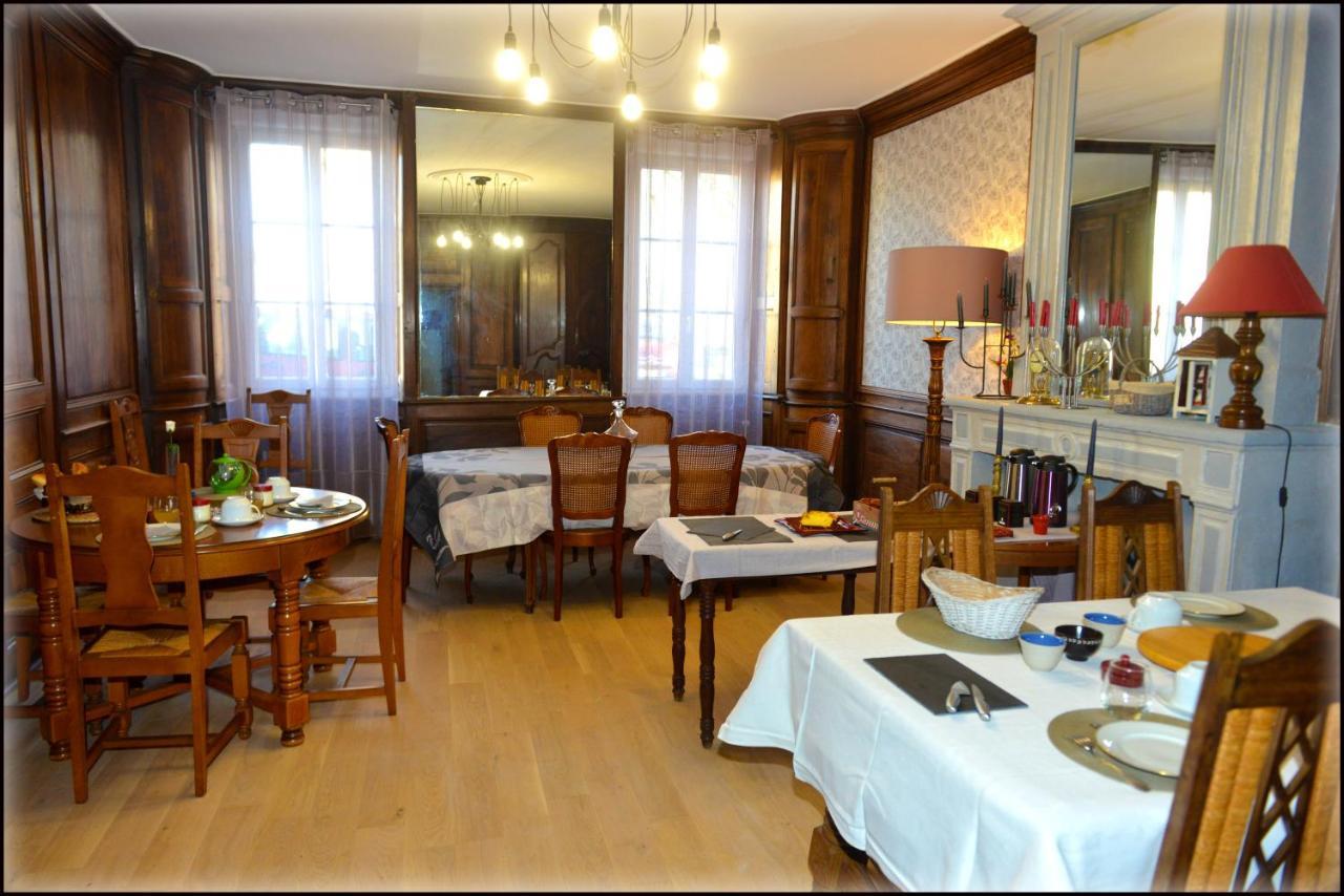 Jardin D'Arcy - Chambres D'Hotes Avec Piscine Et Spa Bois Esterno foto