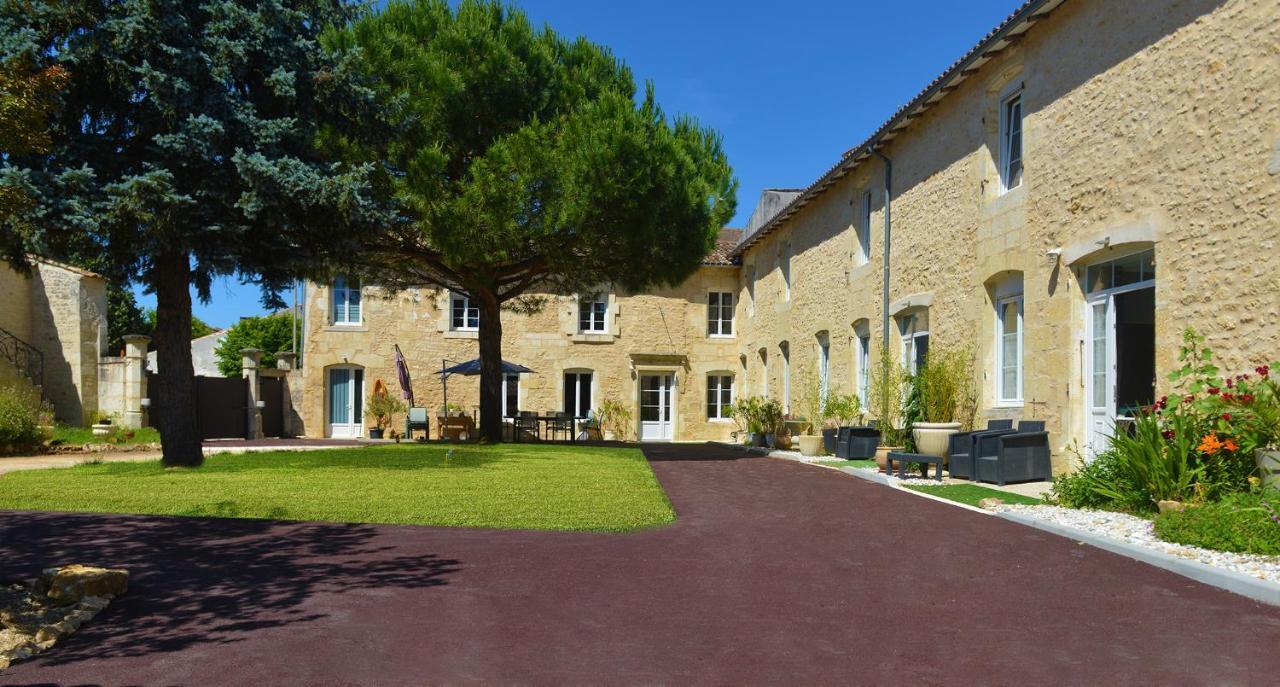 Jardin D'Arcy - Chambres D'Hotes Avec Piscine Et Spa Bois Esterno foto