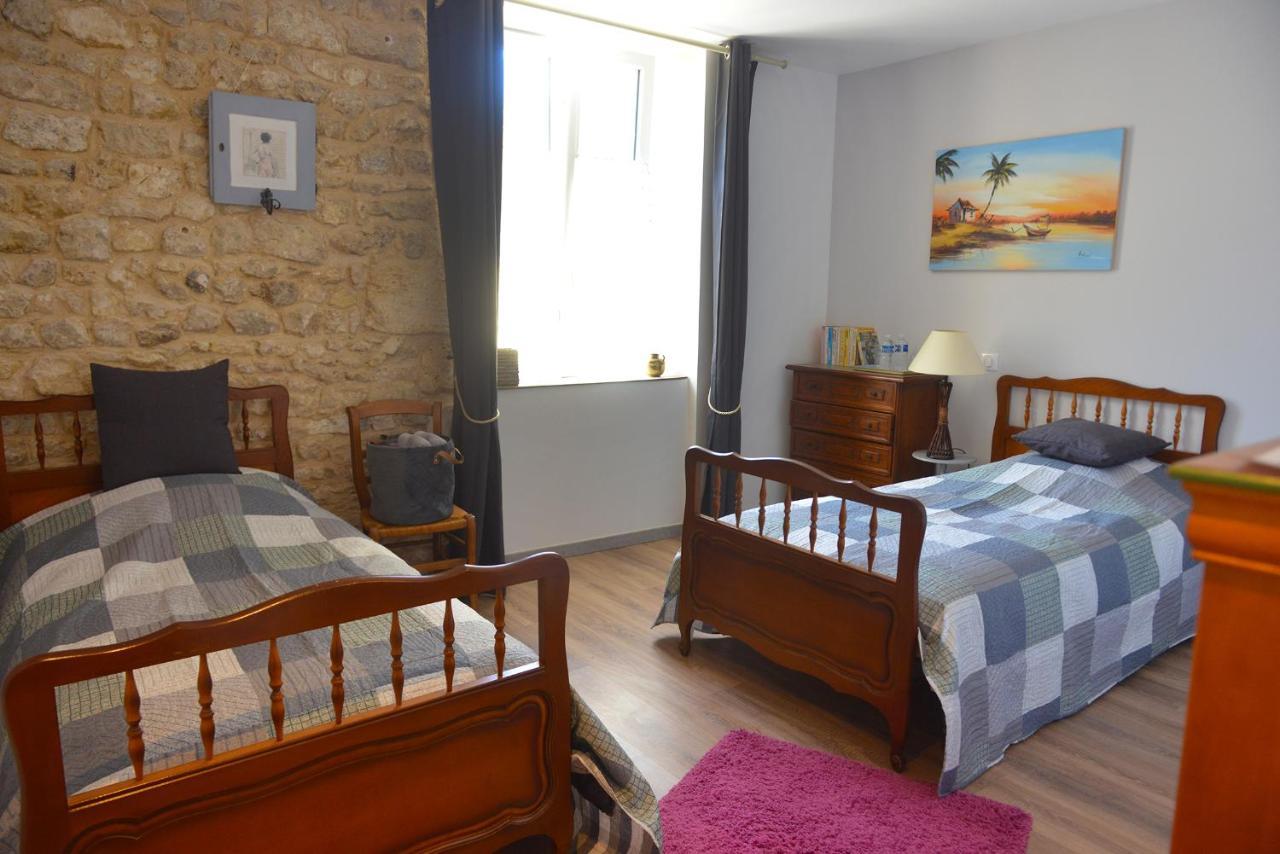 Jardin D'Arcy - Chambres D'Hotes Avec Piscine Et Spa Bois Esterno foto
